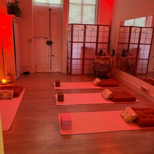 Yoga Anukalana – Pacchetto 10+1 lezioni